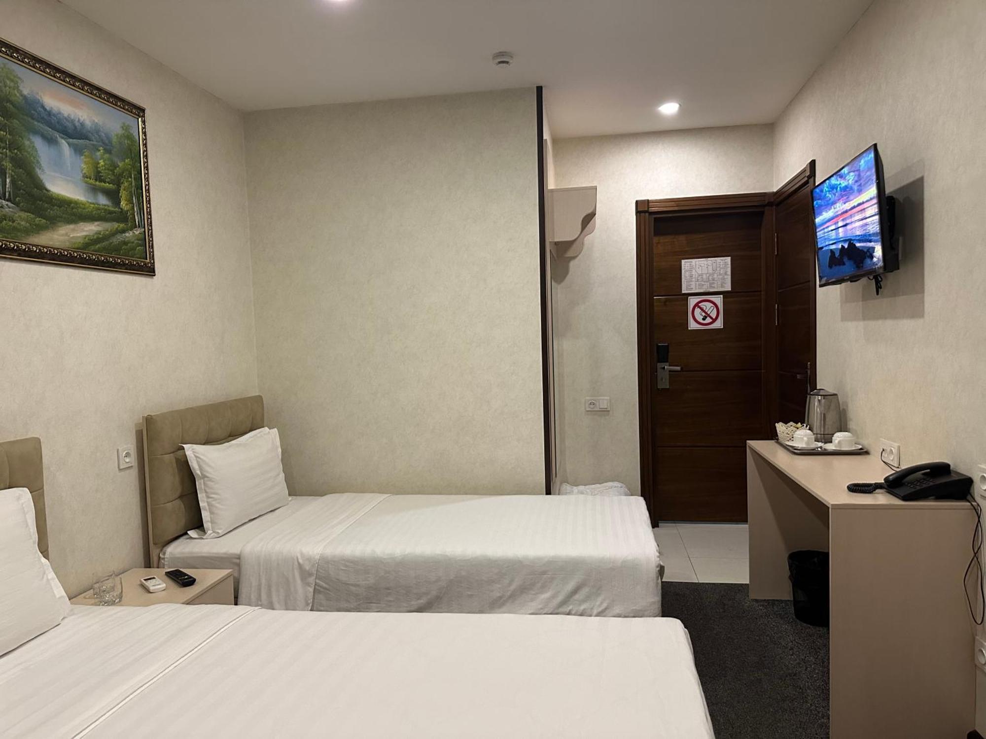 Hotel Friday à Tachkent Extérieur photo